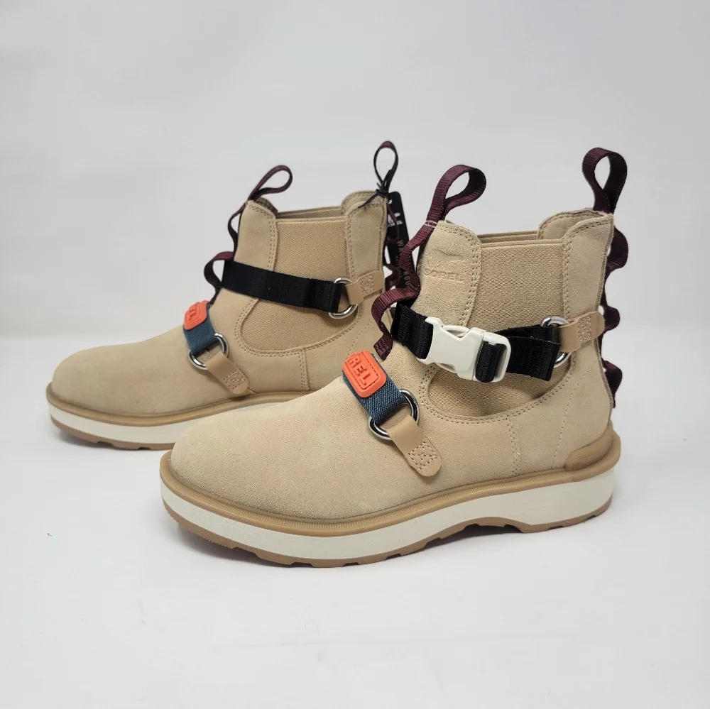 SOREL boots Hi-Line EQ Chelsea style women's size 7.5 suede waterproof